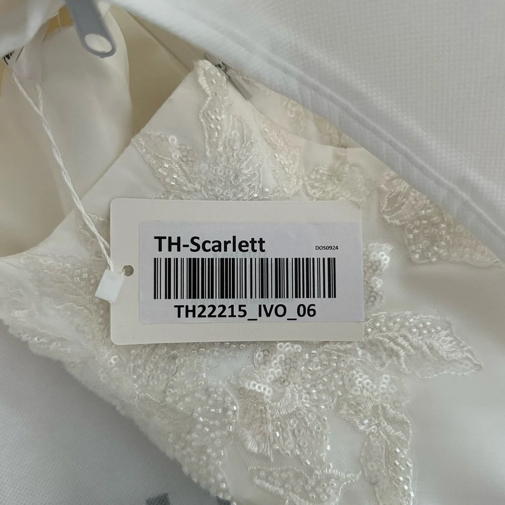 Scarlett White Chiffon A-Line Wedding Dress - Picture 12 of 13